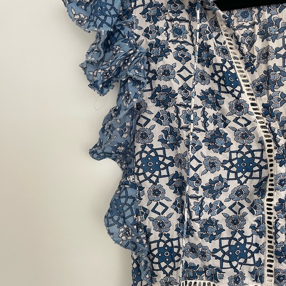 Miss June - Picture 3 of 10